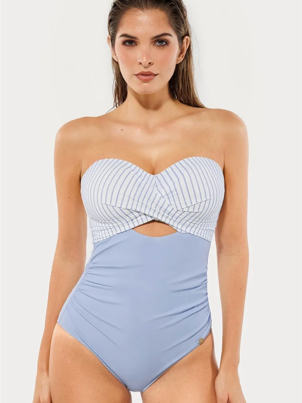 Shapewear Sculpting One-Piece Swimsuit Cutout size L - Picture 2 of 6